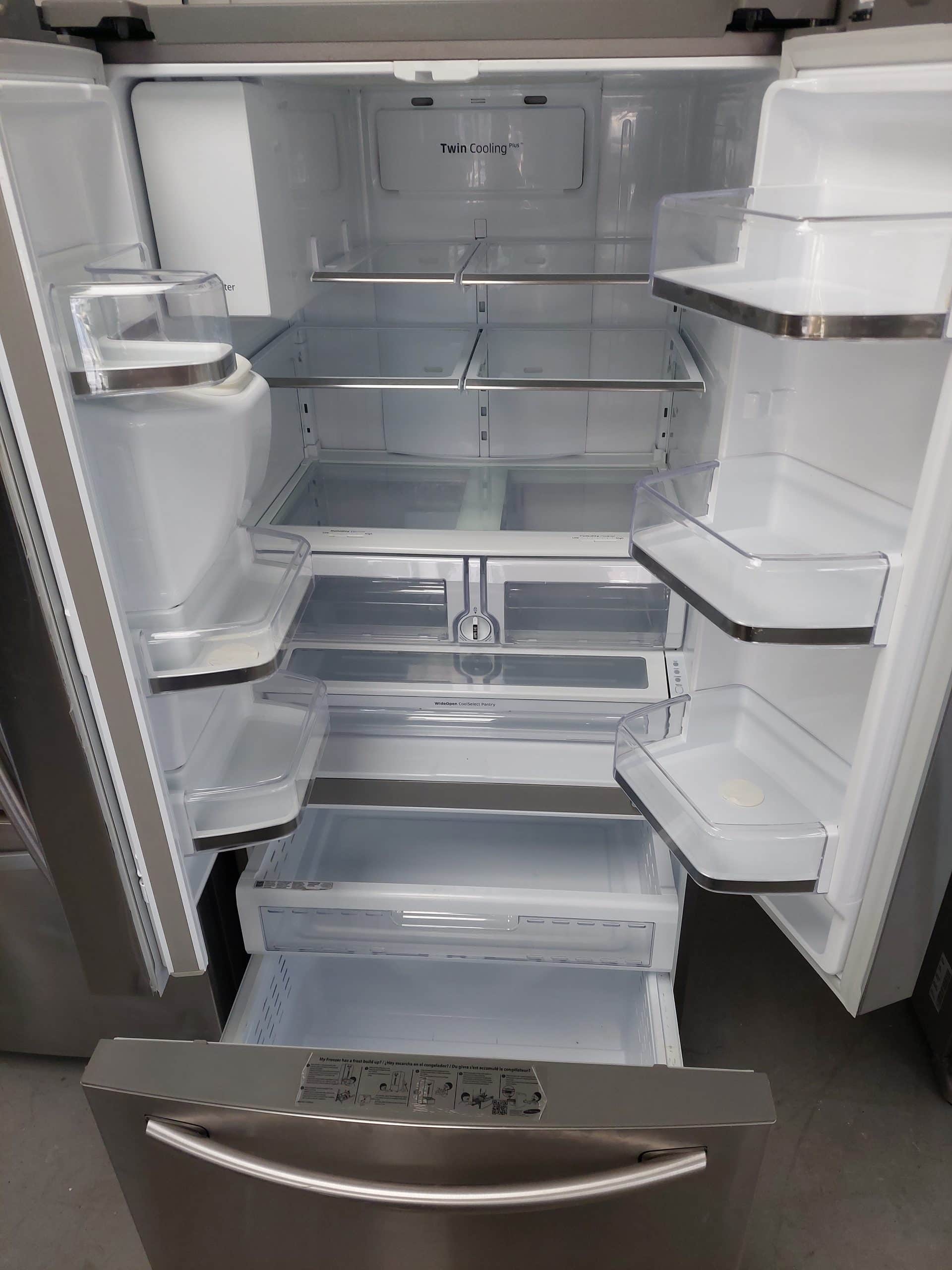 Samsung Réfrigérateur intelligent à portes françaises de 33 pouces