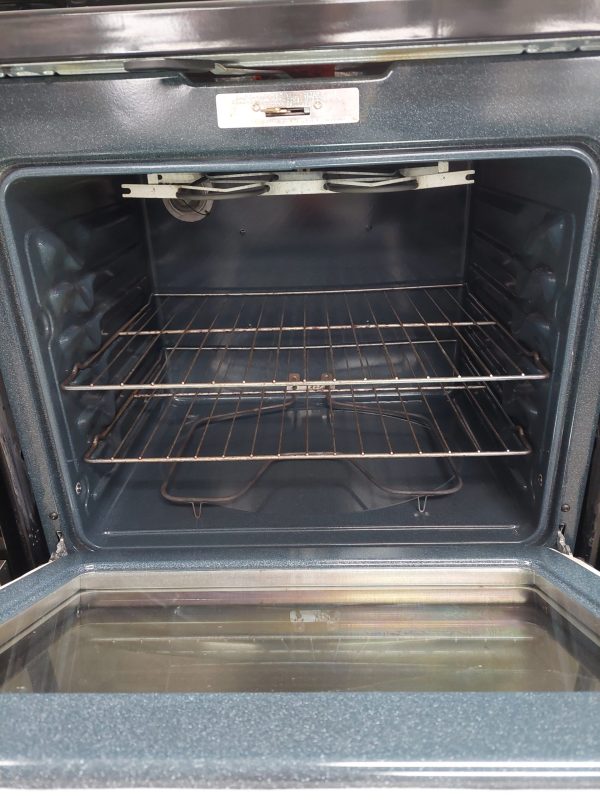 Cuisinière GE Stainless (#662)