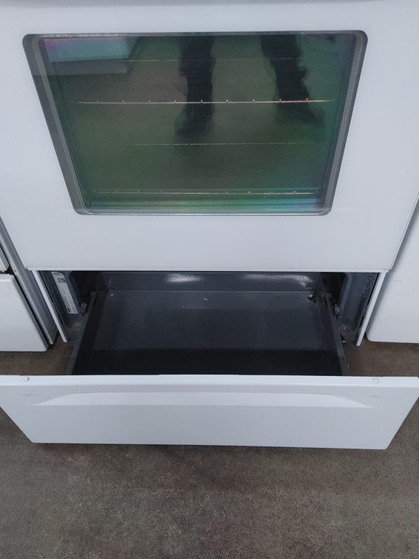 Cuisinière Inglis (#934)