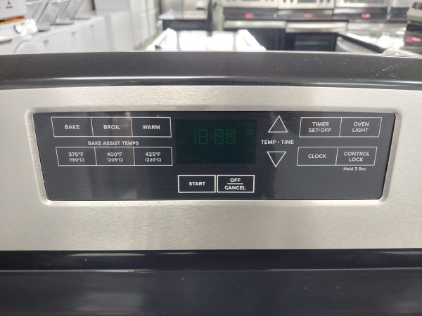 Cuisinière Amana Modèle: YAER6303MFS N/S: RA4110975 (#1031)
