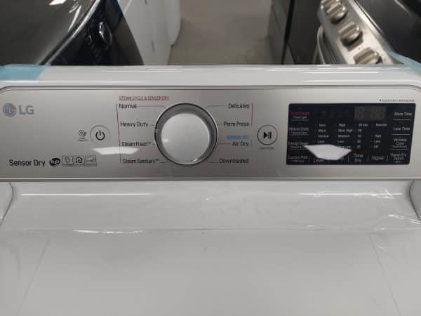 Laveuse Lg modèle: WT7300CW Sécheuse LG modèle: DLEX7250W (#1242)