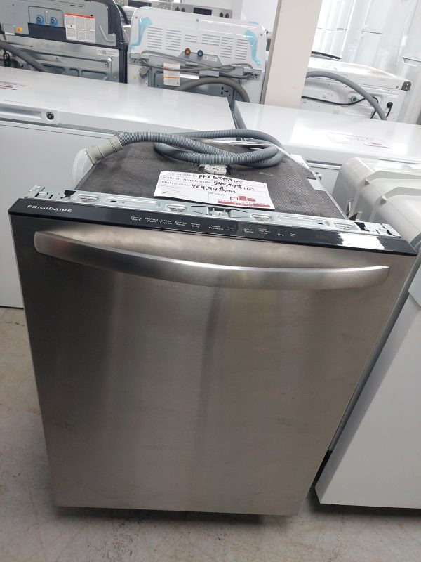 Lave-vaisselle Frigidaire modèle: FFID2459VS N/S: KH01121963 (#1471)