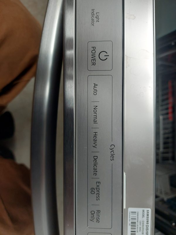 Lave-vaisselle Samsung Modèle: DW80R5061US N/S: B091G8DT30546A (D) (#2439)