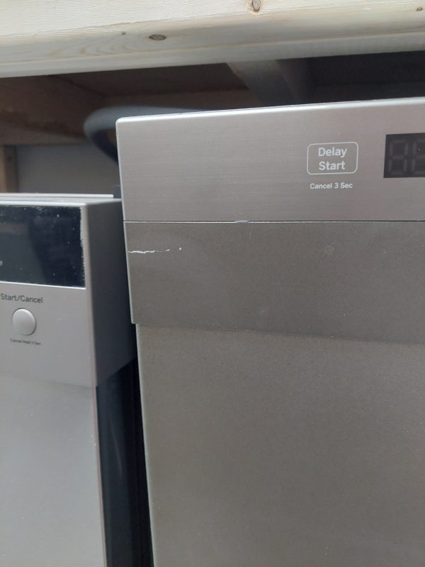 Lave-vaisselle GE profile modèle: GBF655MPES N/S: HS809284C (D) (#2490)