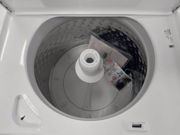 Laveuse/Sécheuse Maytag modèle: MVWC565FW N/S: CB1404024 modèle: YMEDC555DW N/S: MB2103538 (#2808)