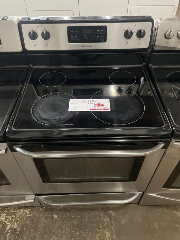 Cuisinière Frigidaire vitrocéramique stainless (#3473) (r)