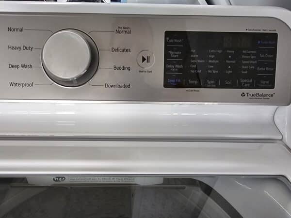 Laveuse LG blanche modèle: WT7305CW (D) (#3398)