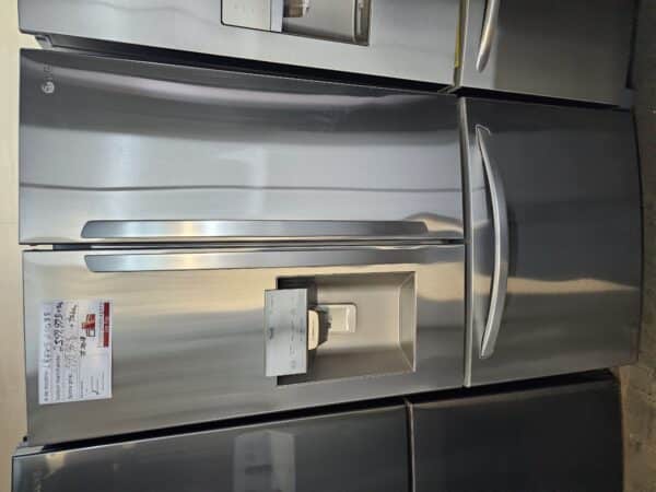 Réfrigérateur LG Stainless 33" Modèle: LRFXS2503 (D) (#3818)