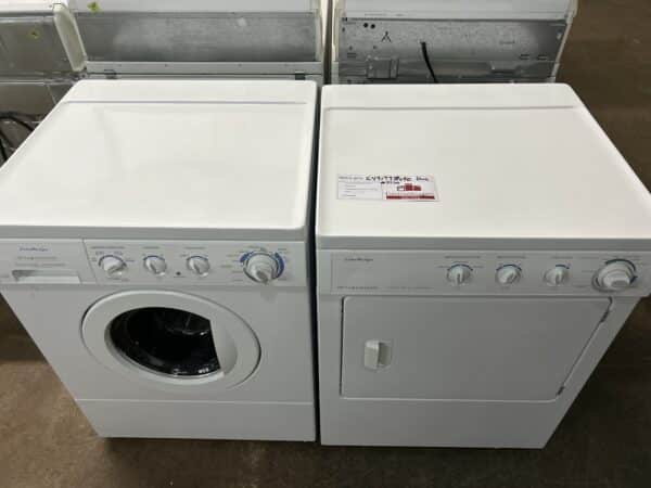 Duo laveuse sécheuse Frigidaire (#3770) (r)