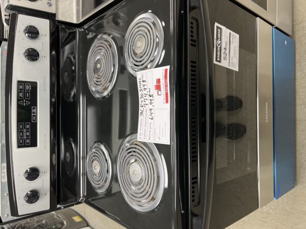 Cuisinière Amana Stainless Serpentin NM: YACR4303MMS NS: RB4610674 (N.I.) (#4512)