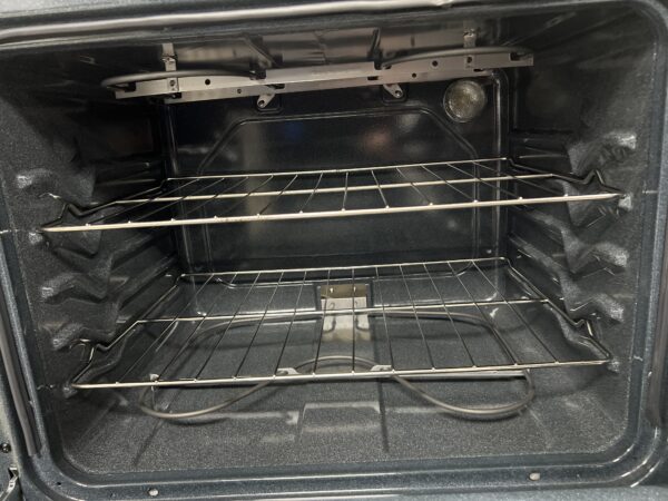 Cuisinière Amana Stainless Serpentin NM: YACR4303MMS NS: RB4610674 (N.I.) (#4512)