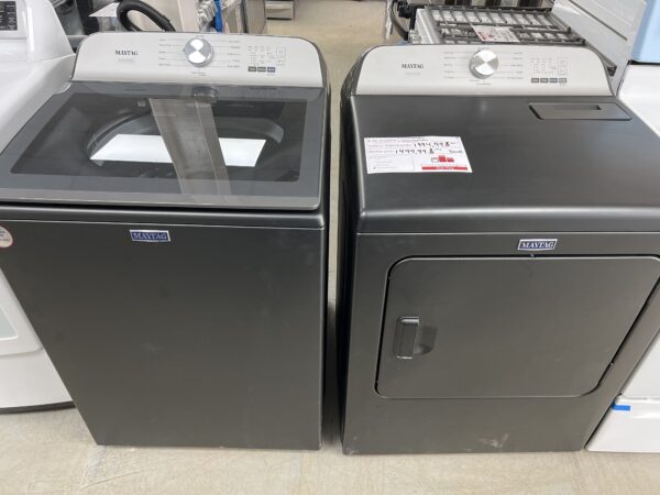 Duo Laveuse/Sécheuse Maytag Noir Chargement Dessus L NM: MVW6500MBK0 NS: CC0400506 S NM: YMED6500MBK0 NS: MC2004652 (U90j) (#4538)