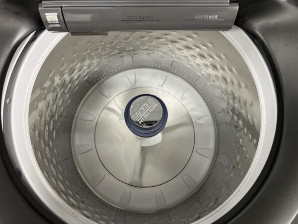 Duo Laveuse/Sécheuse Maytag Noir Chargement Dessus L NM: MVW6500MBK0 NS: CC0400506 S NM: YMED6500MBK0 NS: MC2004652 (U90j) (#4538)