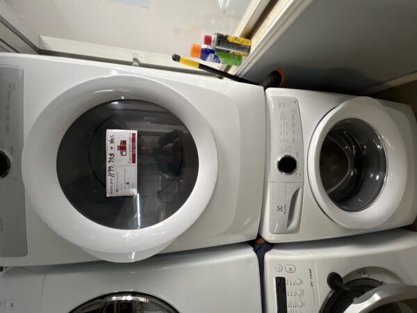 Duo Laveuse/Sécheuse Electrolux Blanc Chargement Frontale (r) (#4649)